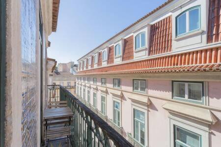 Old Town Chiado Balcony Aircon By Ld Apartments Lisboa Kültér fotó